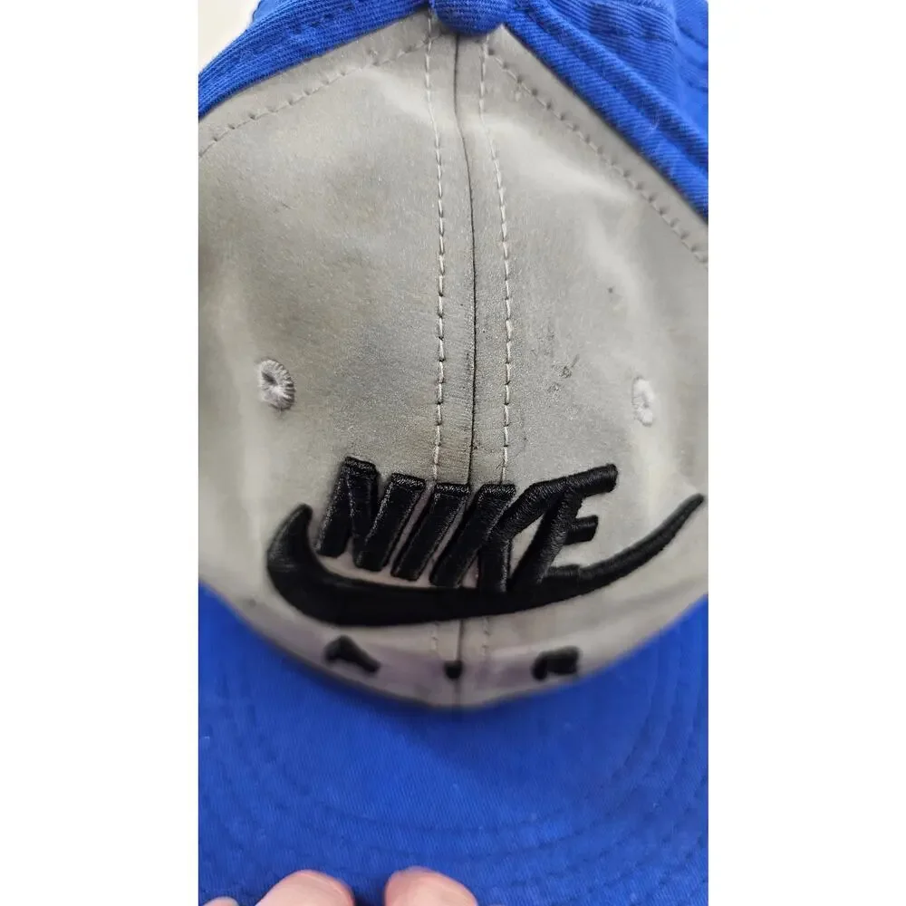 Nike Air Reflective Nike True Hat Snapback Cap YOUTH blue silver BOYS 90s